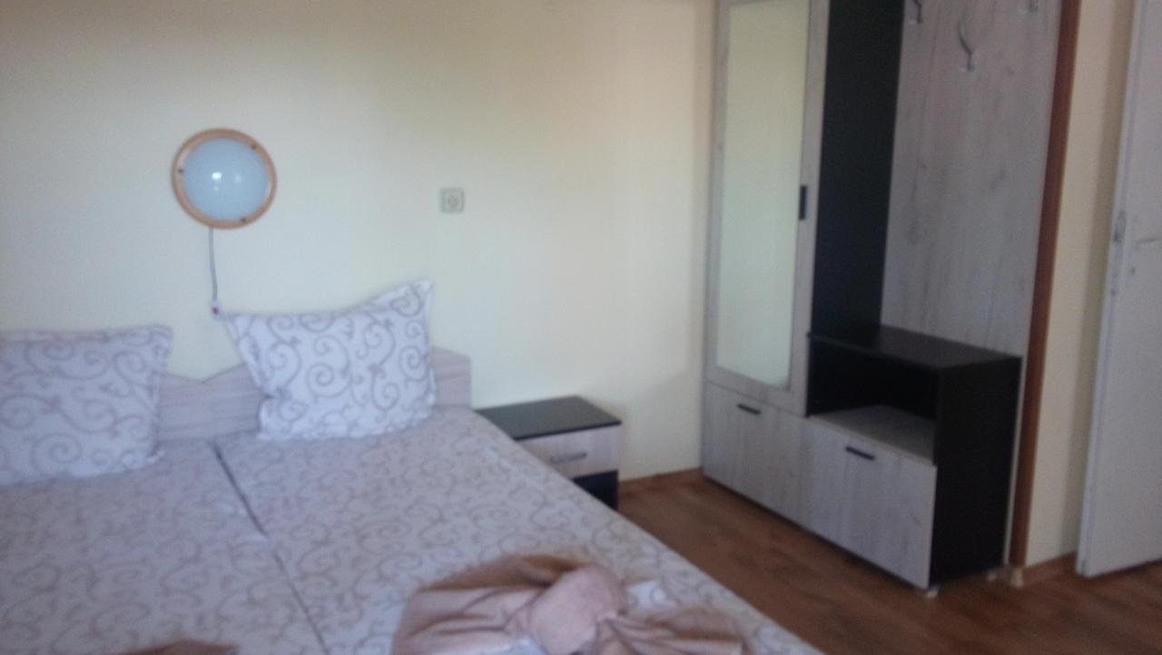 Guesthouse Oasis Китен Экстерьер фото